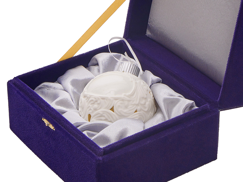 Шар новогодний с подсветкой Шар новогодний с подсветкой