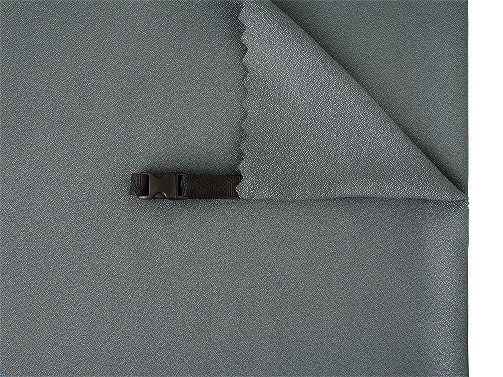 Спортивное полотенце Спутник в чехле