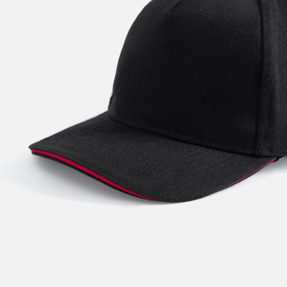 Бейсболка Long Beach, черная с красным